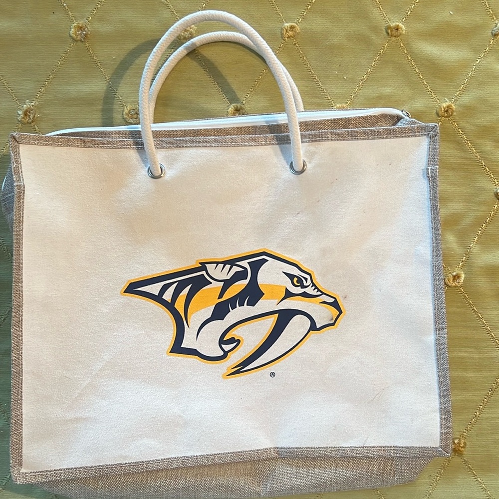 Nashville Predators Tote Bag